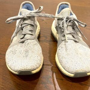 Addias grey ultra boost